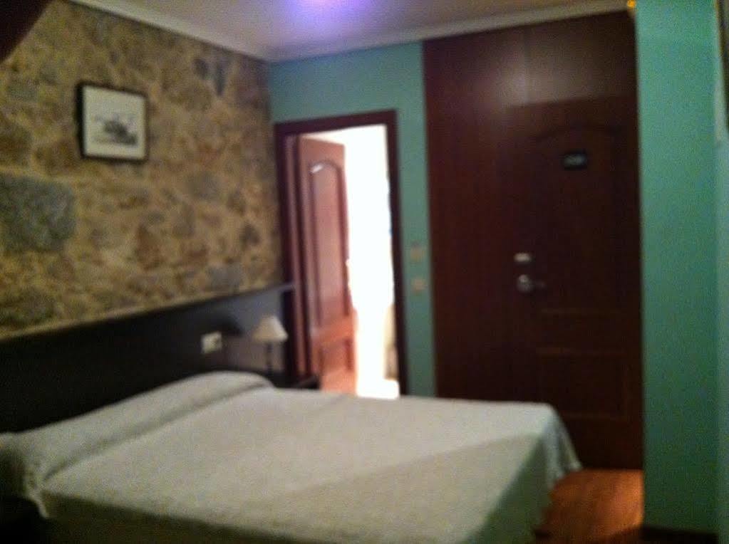 Hostal Hotil Coruna Centro A Coruña Exteriör bild